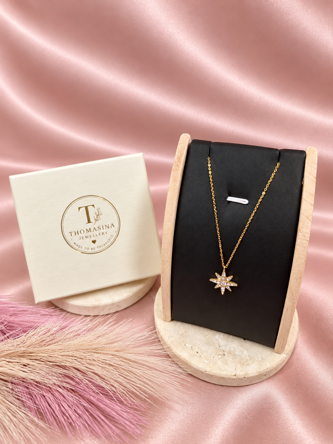 The Astra Starburst Necklace-Gold